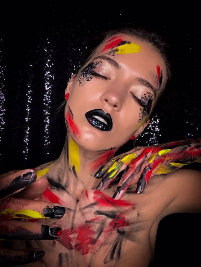 Marina Oreskina's photo