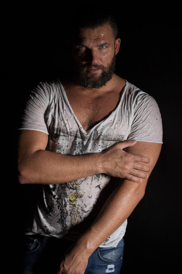 MAKSIM KOLESNIChENKO's photo