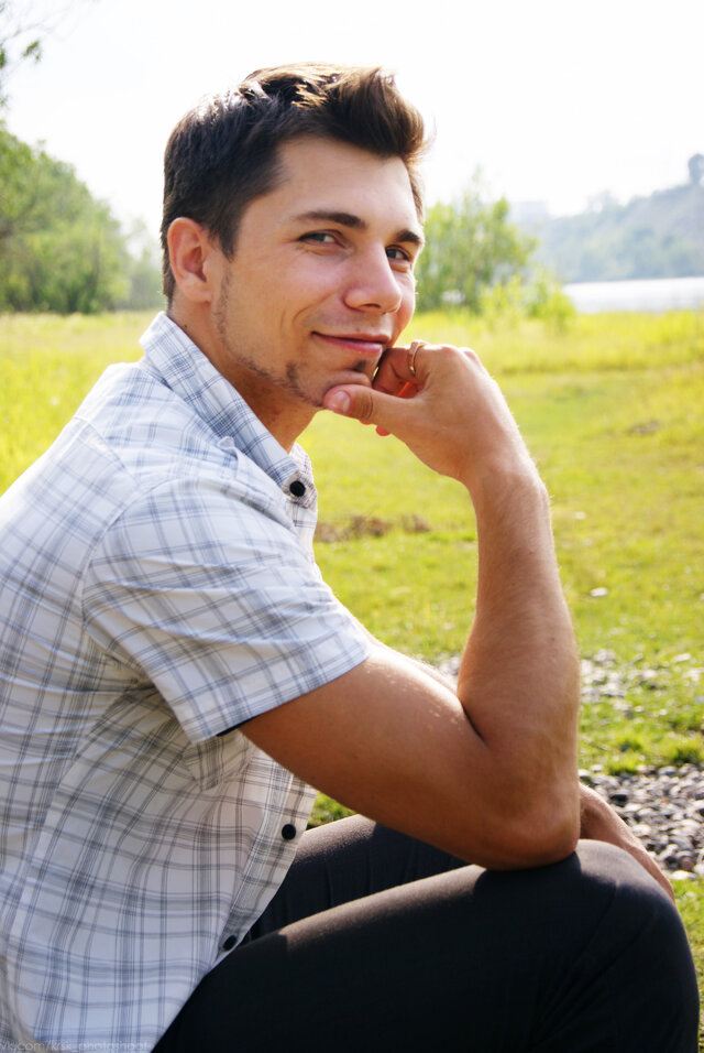 照片Maksim Derevjagin