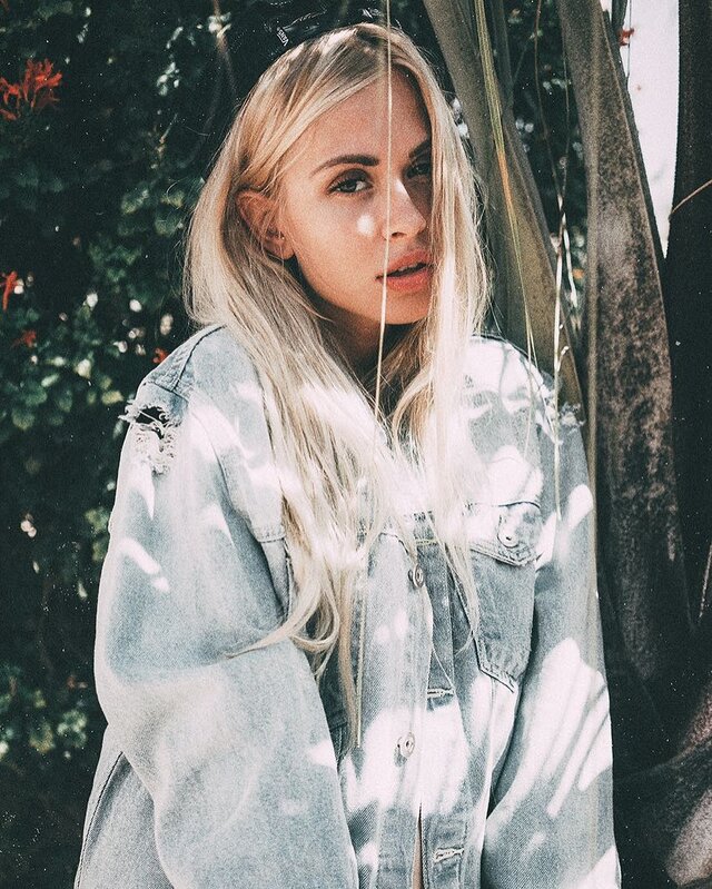Lilia Odincova's photo