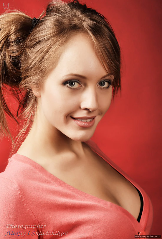 Alexiss,  Alexis Studio,  аренда фотостудии,  ксюша,  портрет,  портфолио,  фотограф складчиков алексей