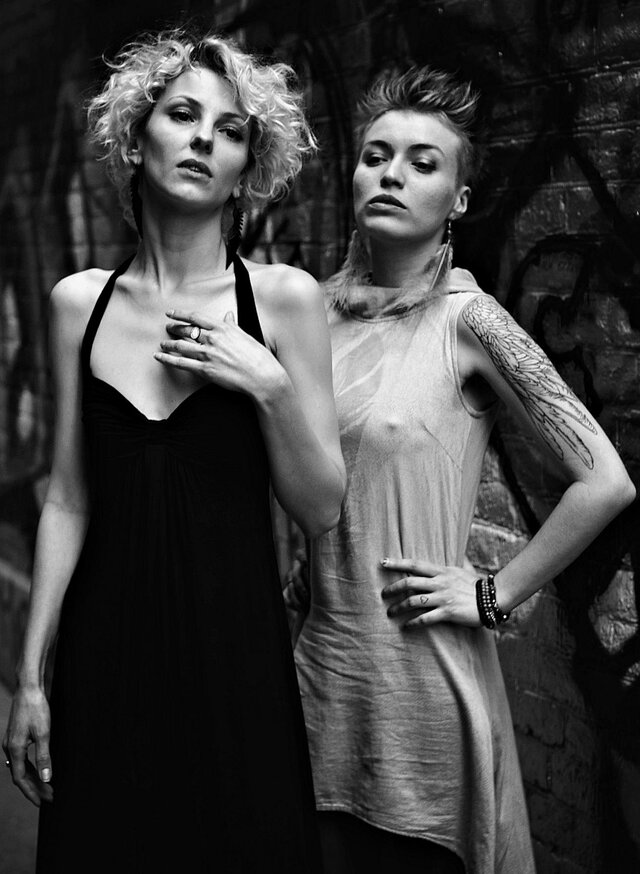 Ясна и Арника (singers)