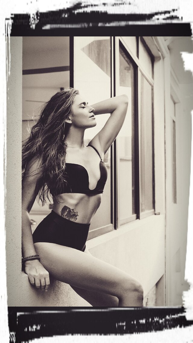 Фото Юлия Julia Black Черная