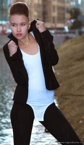 Lora Zueva's photo